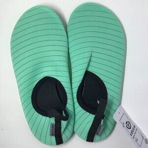 NEW in package VIFUUR water, beach, yoga shoes in size 38-39 (8-9W, 6M) green